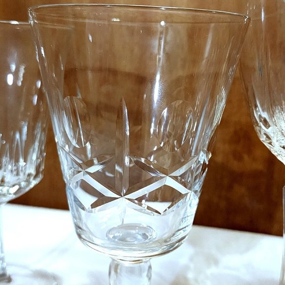 4 Mismatched Wine Glassware Collection vintage cut mixed cocktail glasses - Picture 5 of 8